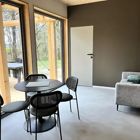 Graniasty - Nowoczesny Z Basenem