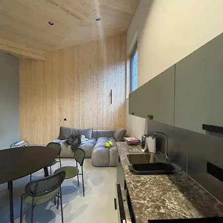 Graniasty - Nowoczesny Z Basenem Nyaraló *