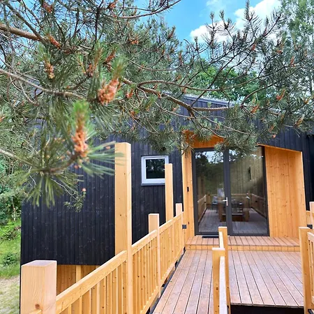 Nyaraló Graniasty - Nowoczesny Z Basenem Smazyno