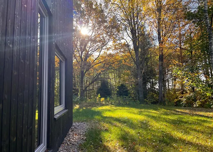 Graniasty - Nowoczesny Z Basenem